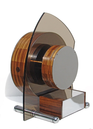 Illustration for article titled Suissa's Wooden Enlighten PC